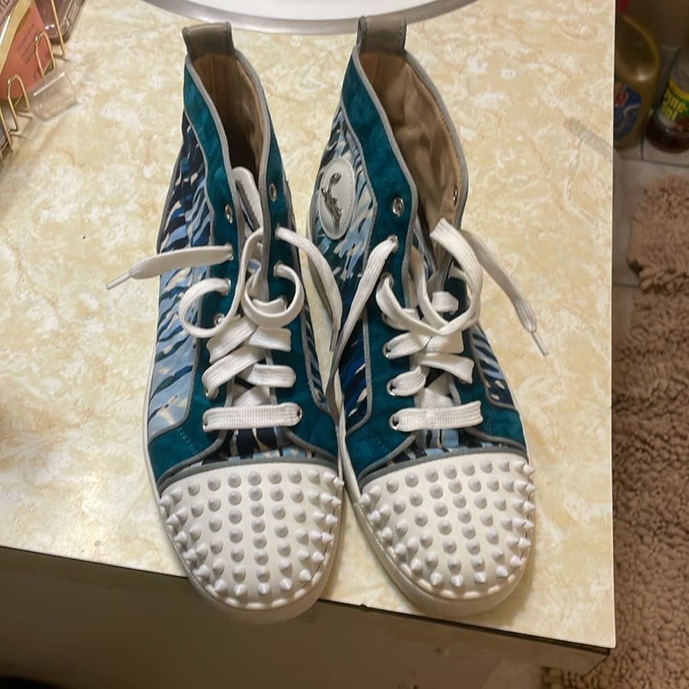 Shoes